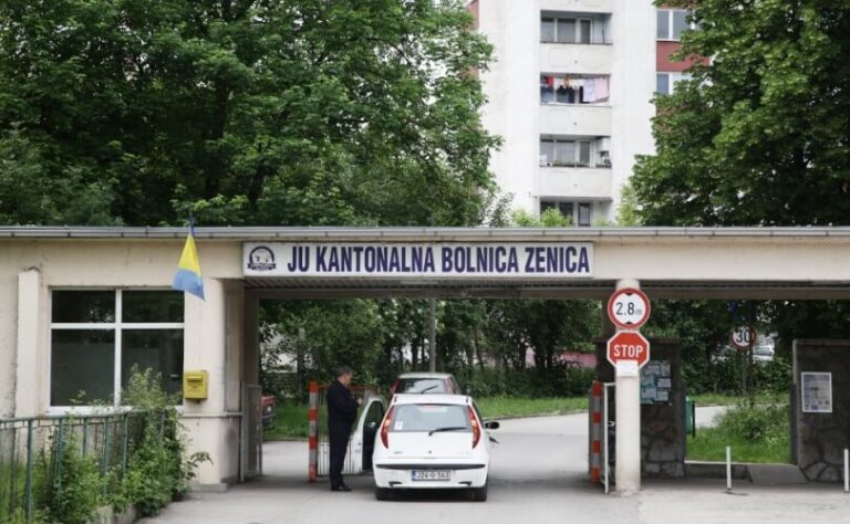 KANTONALNA BOLNICA ZENICA: Zaštitne kombinezone i higijenski materijal kupovali od firme koja se bavi marketingom