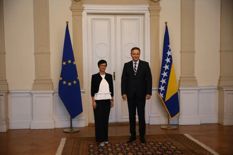 Marta Kos sastankom u Predsjedništvu započela službenu posjetu BiH