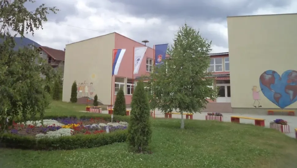 Inspektorat RS o vršnjačkom nasilju: Mjere bezbjednosti u mrkonjićkoj školi nisu preduzete na vrijeme