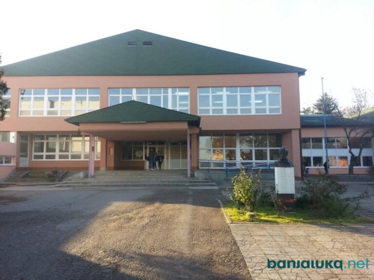 Ista cijena, ista priča: Da li su školske ekskurzije postale zatvoreni sistem bez izbora?