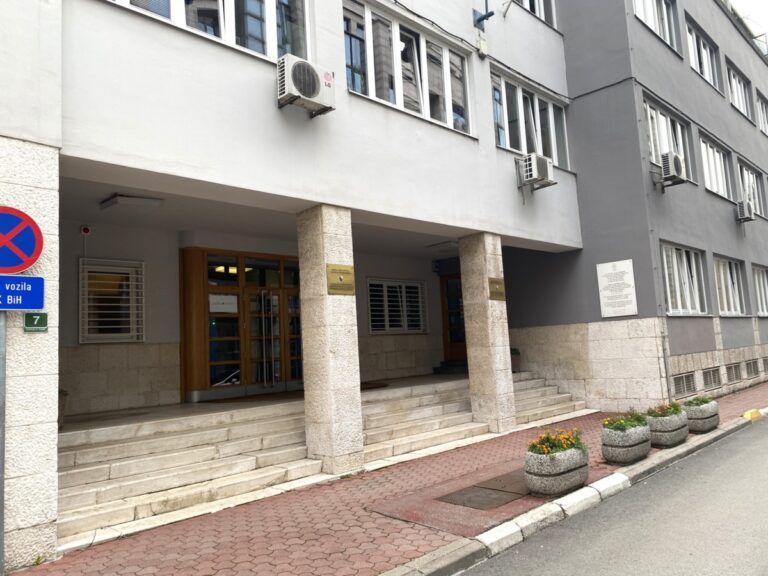 Javna nabavka sistema za biometrijsku identifikaciju birača i skeniranje glasačkih listića na biračkim mjestima