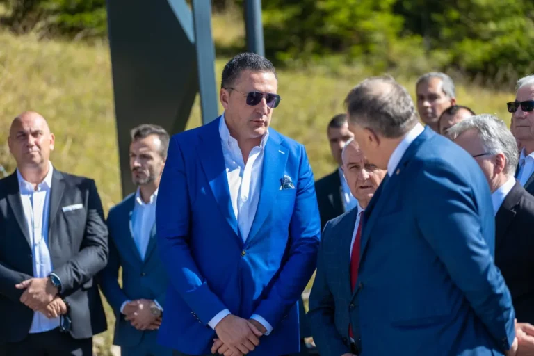 Kako je Elek zaradio prve milione