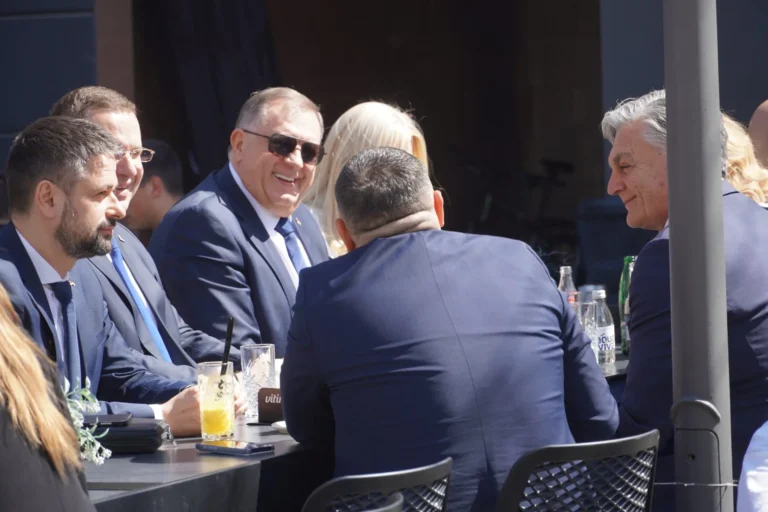 CIK kaznio SNSD sa ukupno 18.500 KM zbog preuranjene kampanje i zloupotrebe javnih sredstava